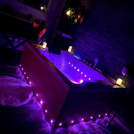 Cosy Jacuzzi Parking Privee