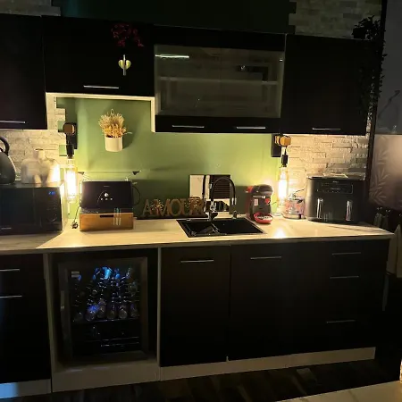 Cosy Jacuzzi Parking Privee Apartman *