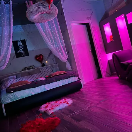 Cosy Jacuzzi Parking Privee Апартаменты *