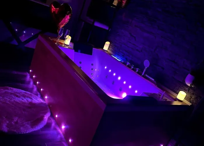 Cosy Jacuzzi Parking Privee